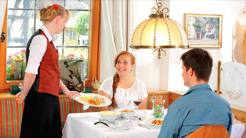 Imagen del bar/restaurante del Hotel Landgasthof Schwanen, Kehl. Foto 5