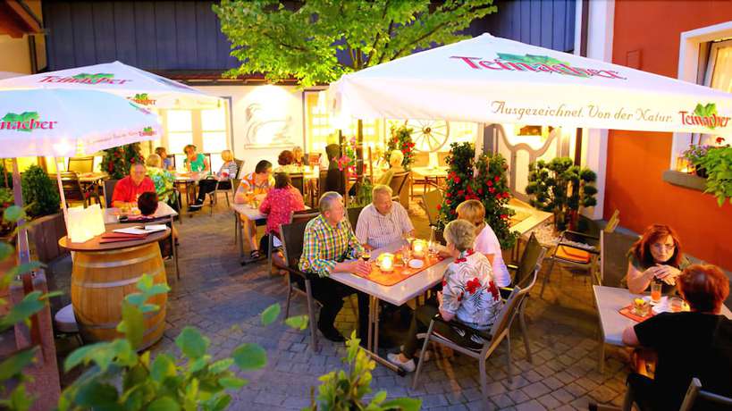 Imagen del bar/restaurante del Hotel Landgasthof Schwanen, Kehl. Foto 7