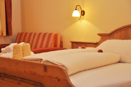 Imagen de la habitación del Hotel Landgasthof Und Biobauer L&ouml;ckerwirt. Foto 10