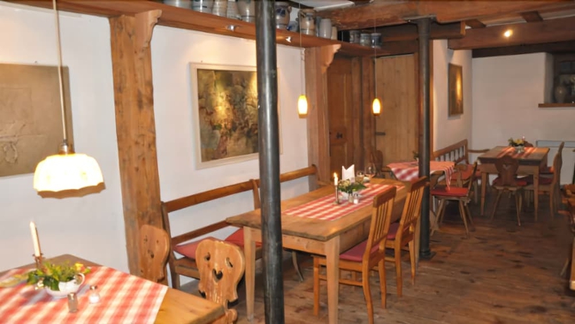 Imagen del bar/restaurante del Hotel Landgasthof Zum Weissen Schwanen. Foto 5