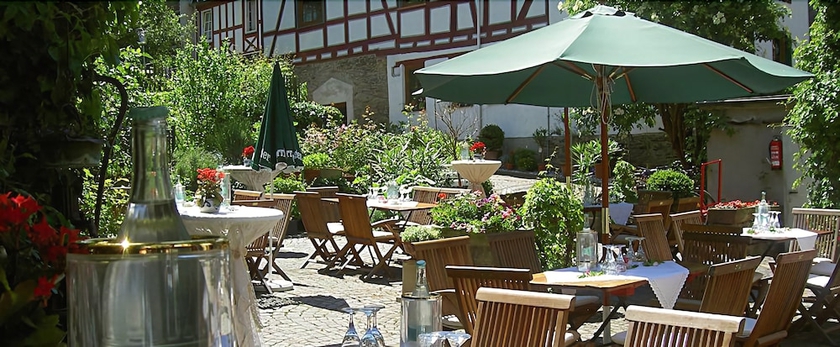 Imagen de los exteriores del Hotel Landgasthof Zum Weissen Schwanen. Foto 15