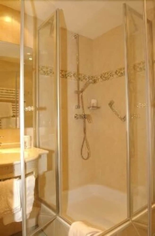 Imagen de la habitación del Hotel Landgasthof and Land-gut-hotel Zur Rose. Foto 11