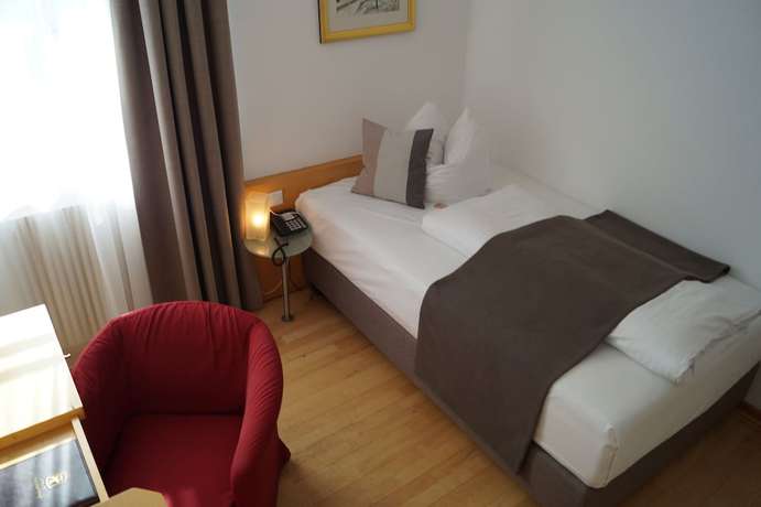 Imagen de la habitación del Hotel Landgasthof zur Post, Kleinweichshofen. Foto 18
