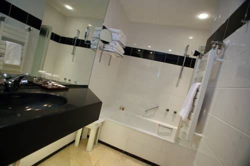 Imagen de la habitación del Hotel Landgoed Duin & Kruidberg. Foto 12