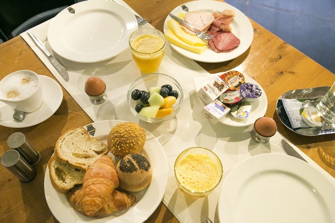 Imagen del bar/restaurante del Hotel Landgoed Kasteel Oud-poelgeest. Foto 3