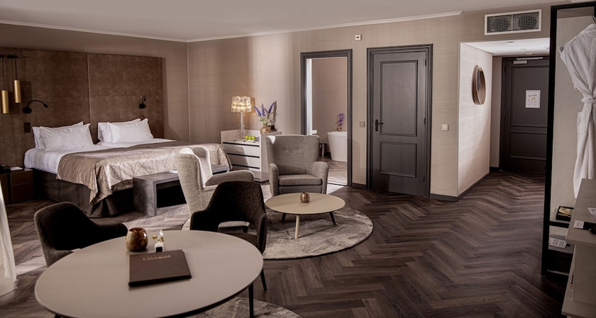 Imagen de la habitación del Hotel Landgoed Lauswolt. Foto 8