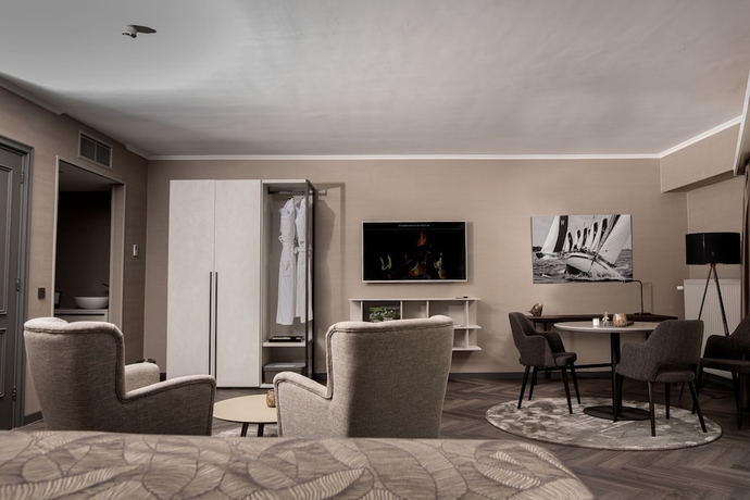 Imagen de la habitación del Hotel Landgoed Lauswolt. Foto 9