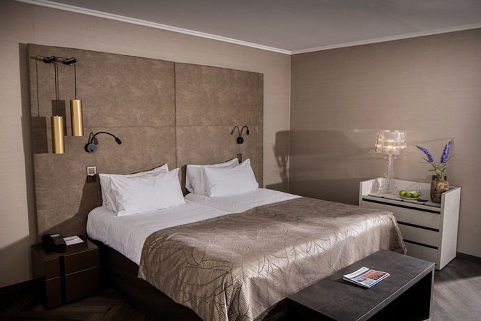 Imagen de la habitación del Hotel Landgoed Lauswolt. Foto 10