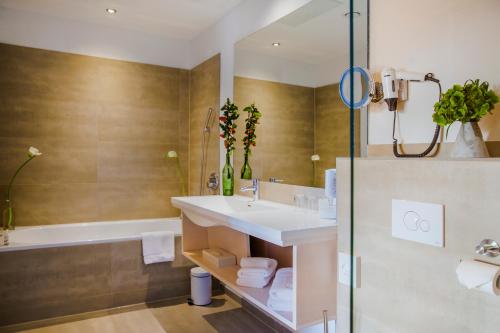 Imagen de la habitación del Hotel Landgut Stober, Gro&szlig; Behnitz. Foto 5