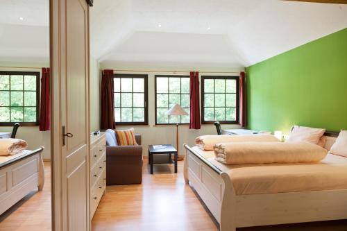 Imagen de la habitación del Hotel Land-gut-Forellenhof. Foto 6