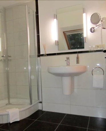 Imagen de la habitación del Hotel Land-gut-Lohmann. Foto 13