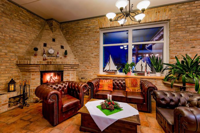 Imagen de los interiores del Hotel Land-gut-hotel Hermann. Foto 18