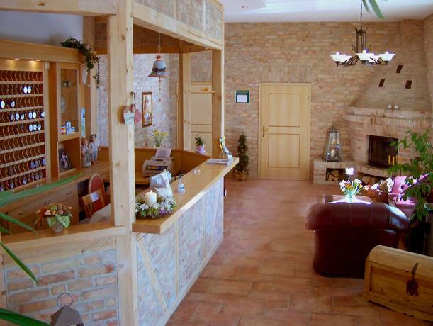 Imagen de los interiores del Hotel Land-gut-hotel Hermann. Foto 20