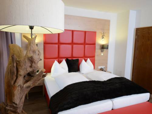 Imagen de la habitación del Hotel Land-gut-hotel Zum L&ouml;wen. Foto 10