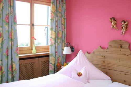 Imagen de la habitación del Hotel Landhaus Am Stein Tegernsee. Foto 15