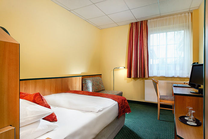 Imagen de la habitación del Hotel Landhaus Dierkow. Foto 2