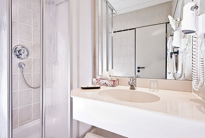 Imagen de la habitación del Hotel Landhaus Dierkow. Foto 8