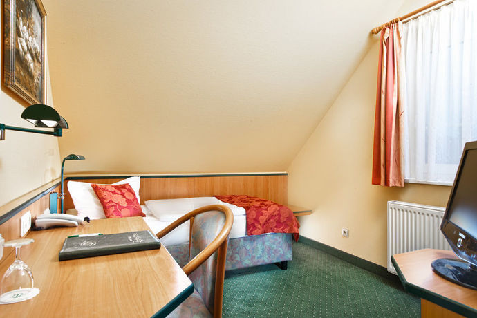 Imagen de la habitación del Hotel Landhaus Dierkow. Foto 12