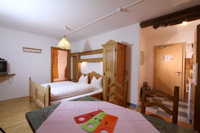 Imagen de la habitación del Hotel Landhaus Edelweiss. Foto 3