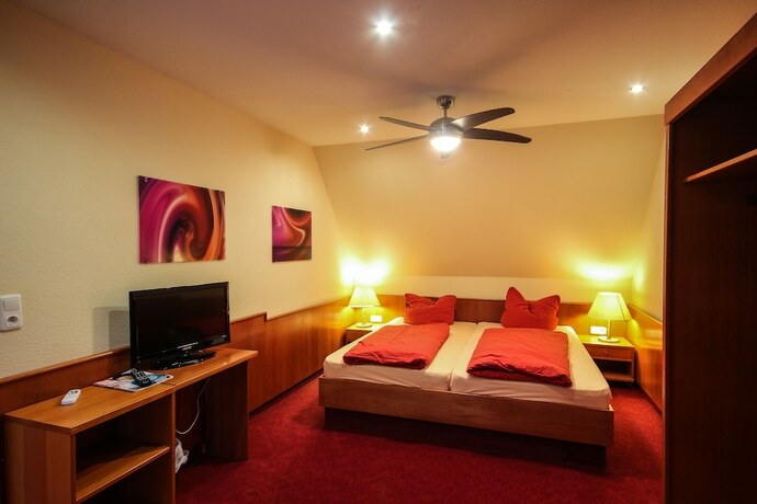 Imagen de la habitación del Hotel Landhaus Eden. Foto 15