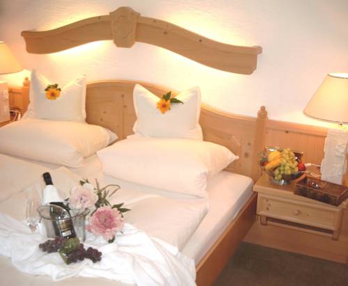 Imagen de la habitación del Hotel Landhaus Ertle. Foto 7