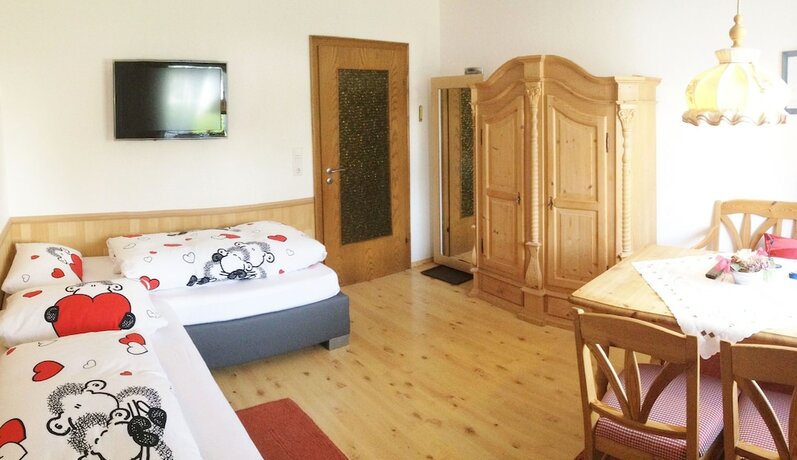 Imagen de la habitación del Hotel Landhaus Florian. Foto 18