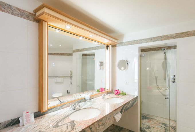 Imagen de la habitación del Hotel Landhaus H&ouml;pen. Foto 3