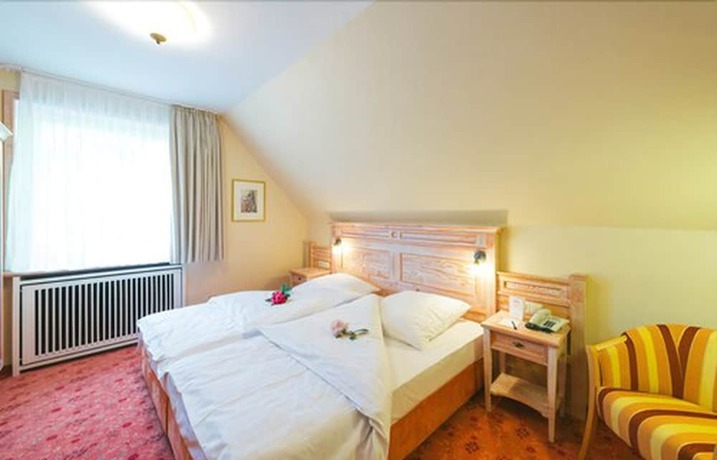 Imagen de la habitación del Hotel Landhaus H&ouml;pen. Foto 18