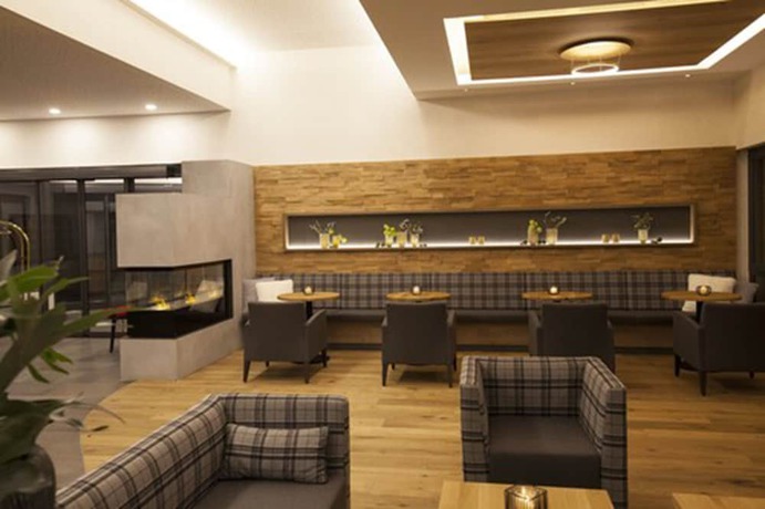 Imagen de los interiores del Hotel Landhaus Lauble. Foto 19