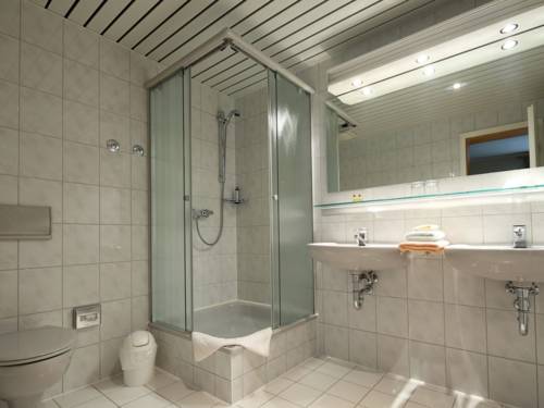 Imagen de la habitación del Hotel Landhaus Marsdorf. Foto 12