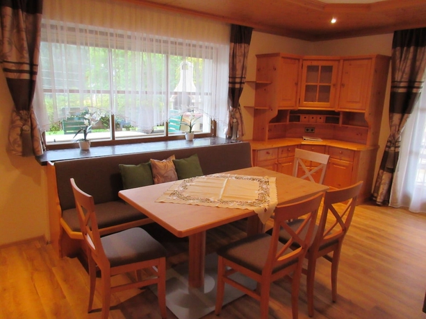 Imagen de la habitación del Hotel Landhaus Maurer. Foto 2