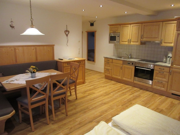 Imagen de la habitación del Hotel Landhaus Maurer. Foto 4