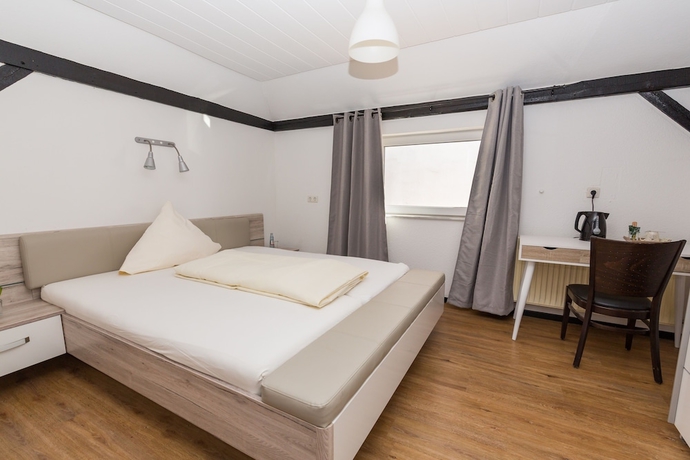 Imagen de la habitación del Hotel Landhaus Pohlhof. Foto 5