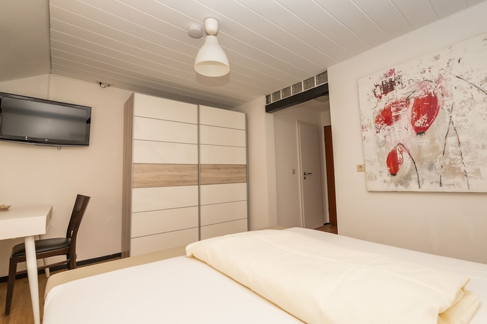 Imagen de la habitación del Hotel Landhaus Pohlhof. Foto 12
