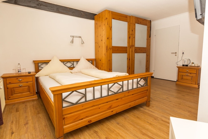 Imagen de la habitación del Hotel Landhaus Pohlhof. Foto 13