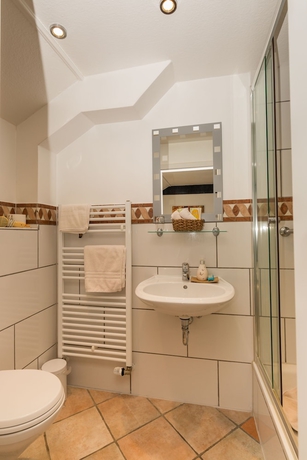Imagen de la habitación del Hotel Landhaus Pohlhof. Foto 18