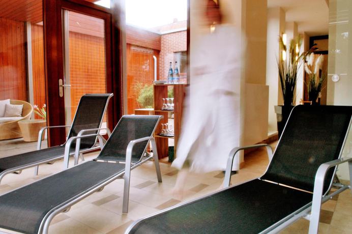 Imagen de la piscina del Hotel Landhaus Pollmeyer. Foto 19