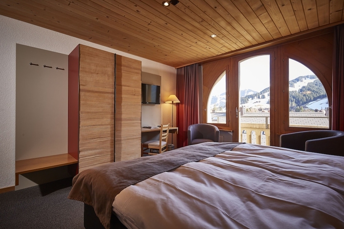 Imagen de la habitación del Hotel Landhaus, SAANEN. Foto 8