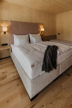 Imagen de la habitación del Hotel Landhaus Saalbach. Foto 20