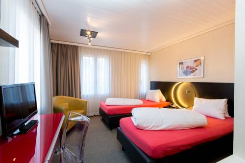 Imagen de la habitación del Hotel Landhaus S&auml;ntis Herisau. Foto 12