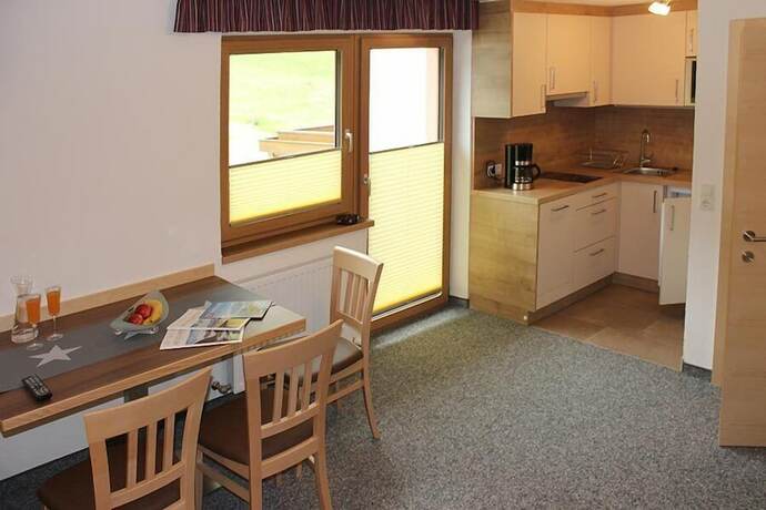 Imagen general del Hotel Landhaus Sch&ouml;pf and Haus Alpina. Foto 8