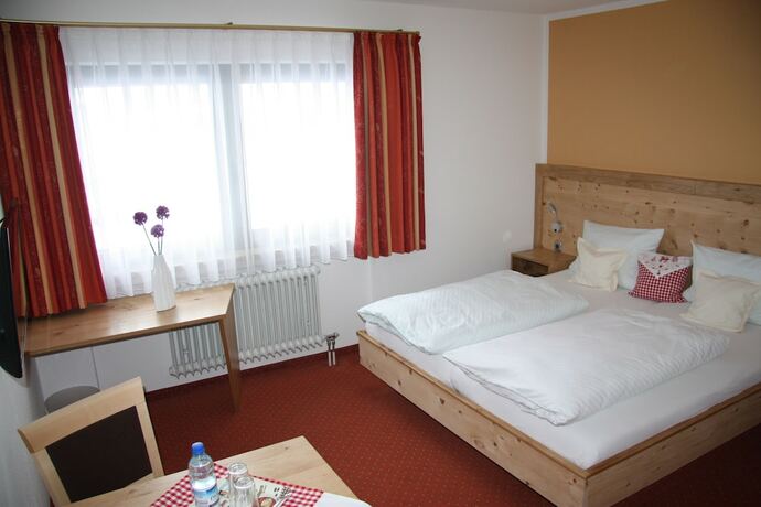 Imagen de la habitación del Hotel Landhaus Seehof, Fussen. Foto 20