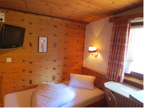 Imagen de la habitación del Hotel Landhaus Sonnblick. Foto 4