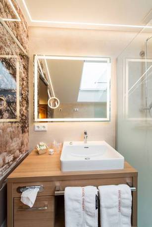 Imagen de la habitación del Hotel Landhaus Strobl Am See. Foto 15
