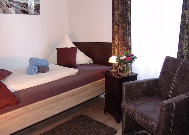 Imagen de la habitación del Hotel Landhaus Uttum. Foto 2