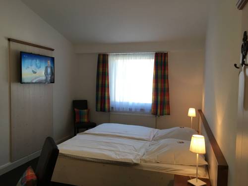 Imagen de la habitación del Hotel Landhaus Wesermarsch. Foto 12