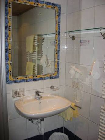 Imagen de la habitación del Hotel Landhaus Zillertal. Foto 11