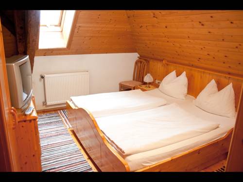 Imagen de la habitación del Hotel Landhof Zum Waidegger Wirt. Foto 3