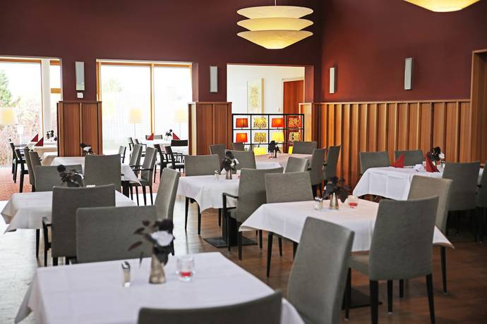 Imagen del bar/restaurante del Hotel Landhotel Allg&auml;uer Hof. Foto 2