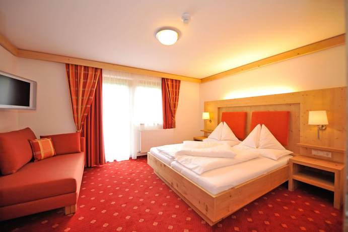 Imagen de la habitación del Hotel Landhotel Alpenhof. Foto 17